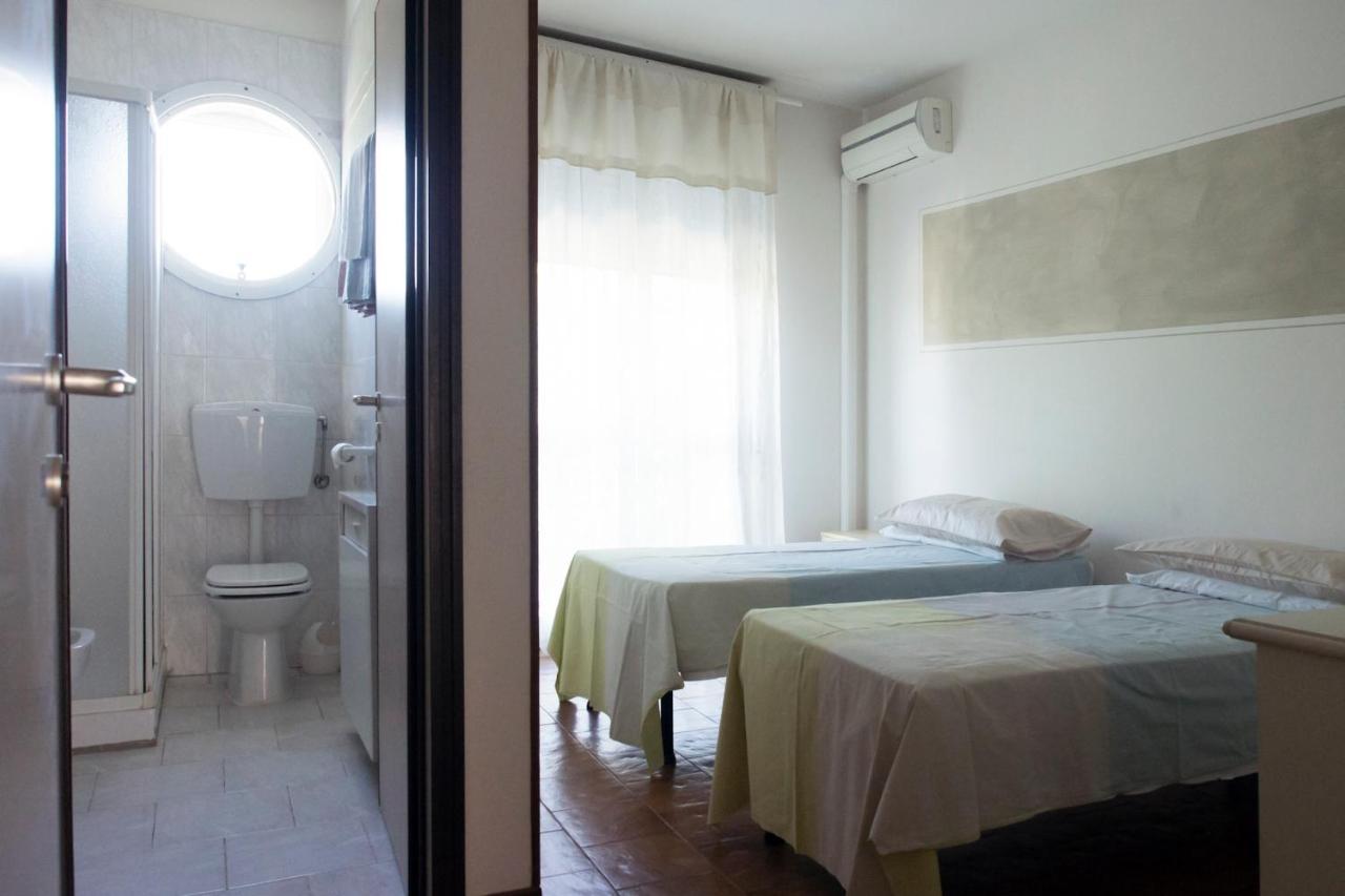 Castelnuovo Rangone Hotel La Vela מראה חיצוני תמונה